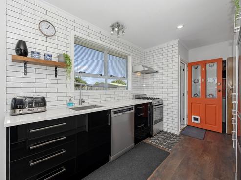 8 Cricket Place, Melville
