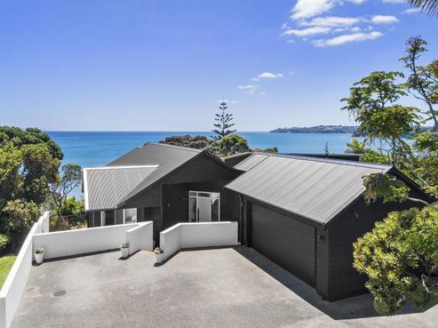 208 Vipond Road, Stanmore Bay