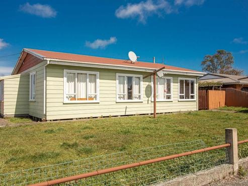 104 Russell Street, Westport