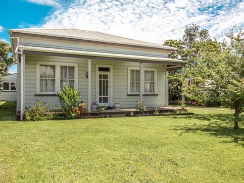 126 Queen Street, Westport
