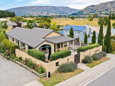 7 Totara Terrace, Wanaka