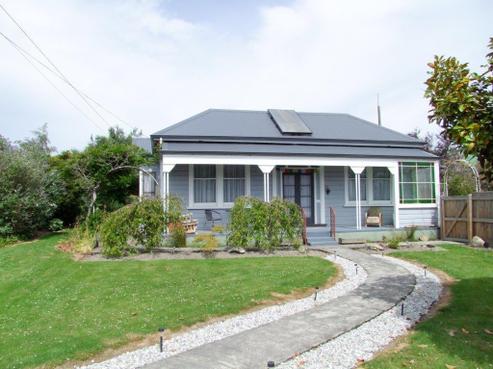 239 Union Street, Milton