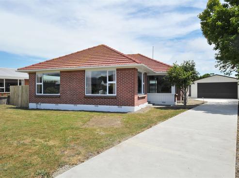 7 Roberta Drive, Somerfield