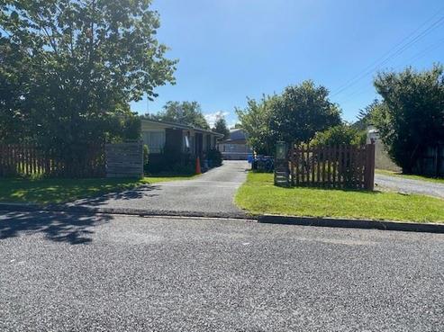 7 Clark Street, Hikurangi