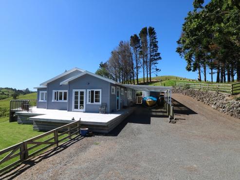 1282 Broadwood Road, Herekino