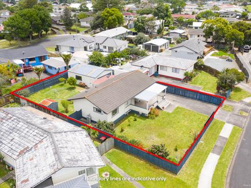 8 Ulay Place, Clover Park