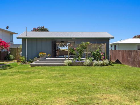 225 Pohutukawa Avenue, Ohope