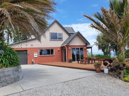 308 North Beach Road, Cobden