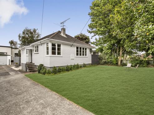 15 Birdwood Road, Pukekohe