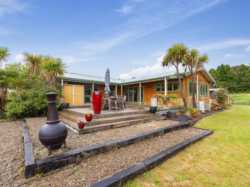 1 Raurimu Road, National Park