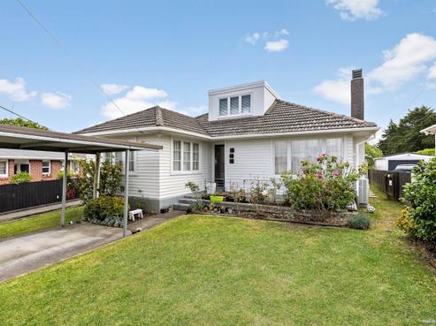 24 Kotuku Street, Te Atatu Peninsula