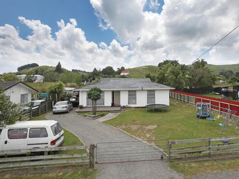9B Milne Street, Hunterville