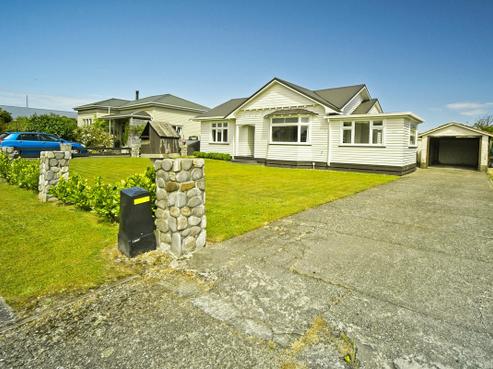 121 Hall Street, Hokitika
