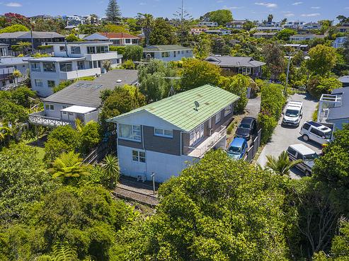 65 Braemar Road, Castor Bay