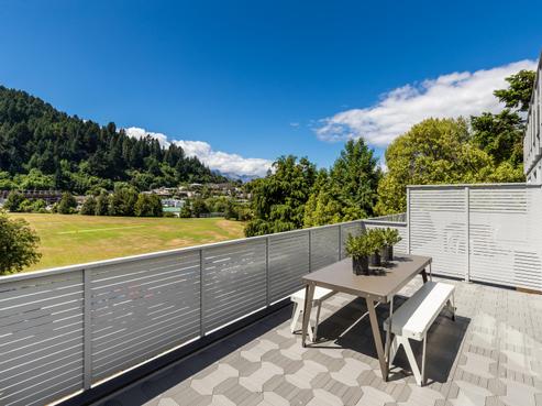 3/54B Fryer Street, Queenstown Central