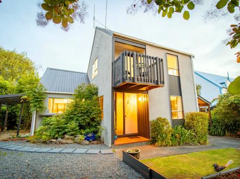 4 D'arcy Road, Bastia Hill