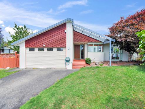 38 Harbour Lights Close, West Harbour