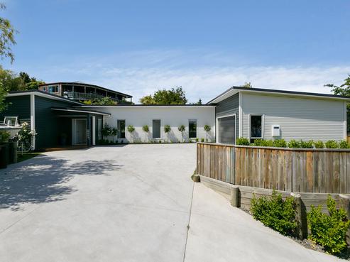 25 Kahurangi Drive, Rangatira Park