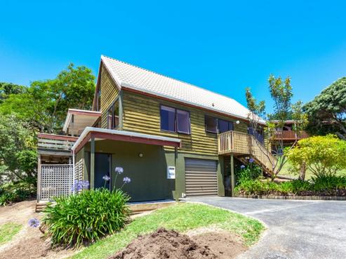119 The Grove, Onemana