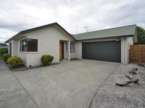32 Newfield Drive, Fairview Downs