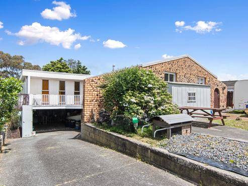 10 Panorama Drive, Parahaki