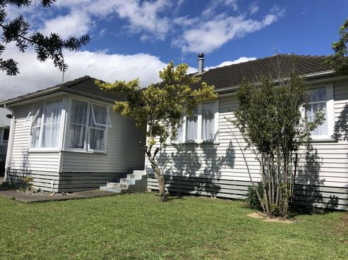 15 Mackie Street, Waipukurau and Surrounds