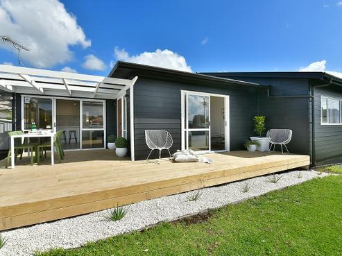 7 Doment Crescent, Orewa