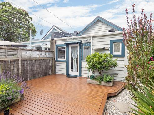 196 Rintoul Street, Berhampore