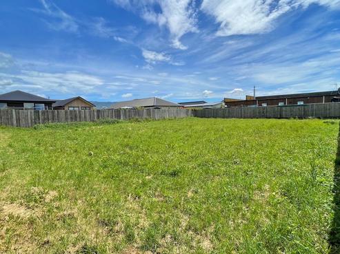 14 Puketutu Grove, Motueka