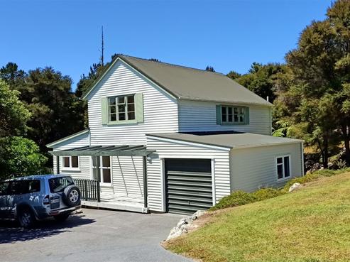 15 Lichen Grove, Russell