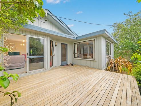 86 Rata Street, Naenae