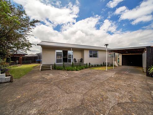 12A Milmoe Street, Hawera