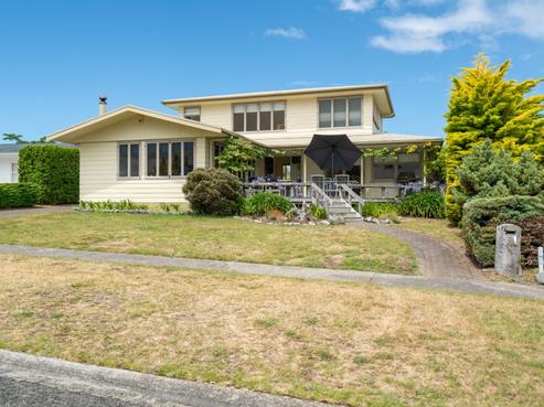 22 Pokaka Crescent, Wharewaka