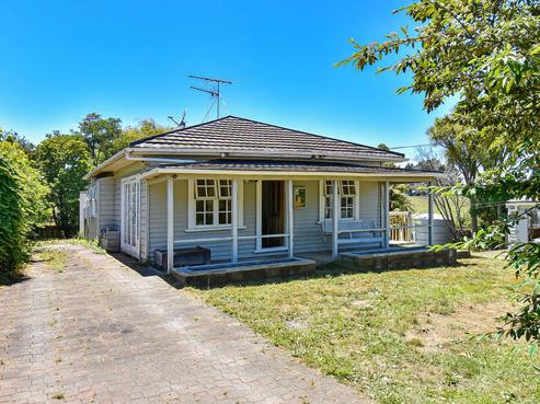 808 Kingseat Road, Kingseat