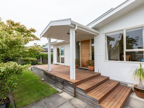 2 Balmoral Street, Taradale
