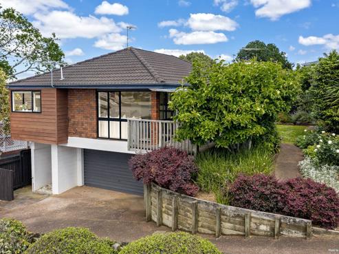 14A Ridge Road, Howick