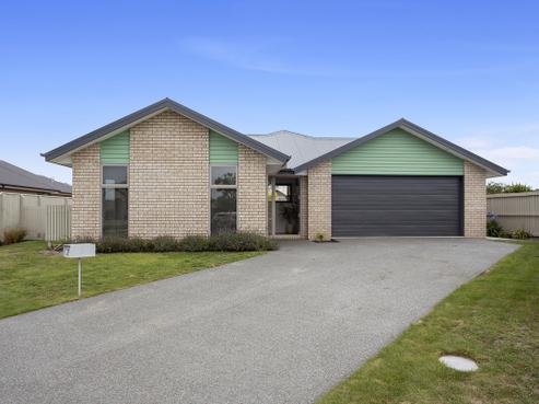 2 Brockelbank Drive, Kaiapoi