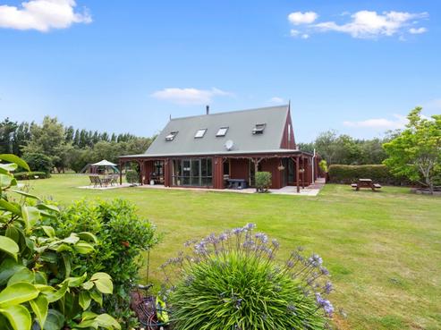 738 Marshland Road, Styx
