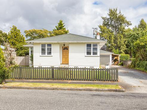 5 Madden Place, Solway