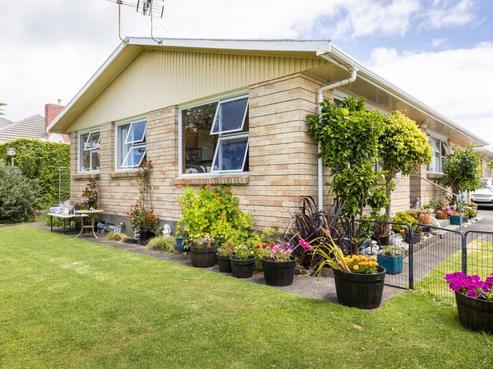 25C Watson Street, Strandon