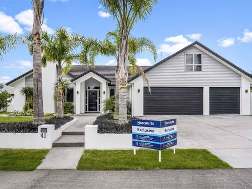 41 Darjon Drive, Huntington