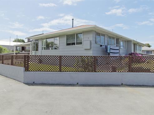 8 Memorial Avenue, Parkside
