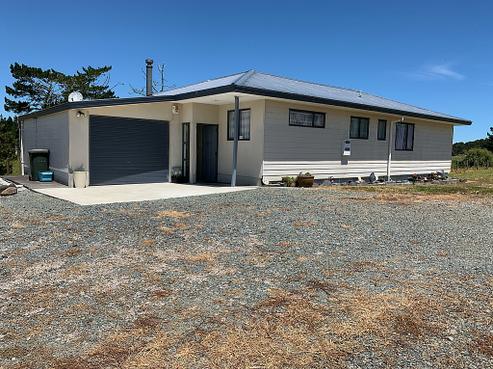 64 Ovens Road, Matakohe