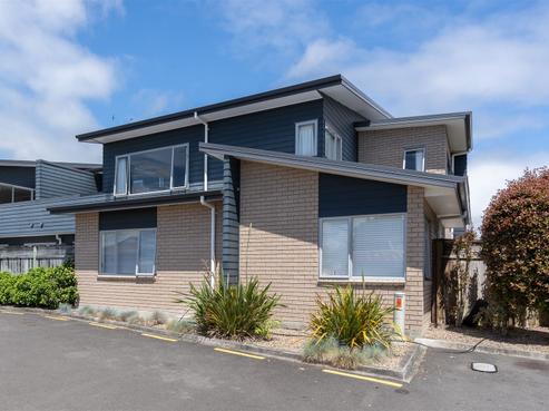 19B Inverness Avenue, Hamilton East