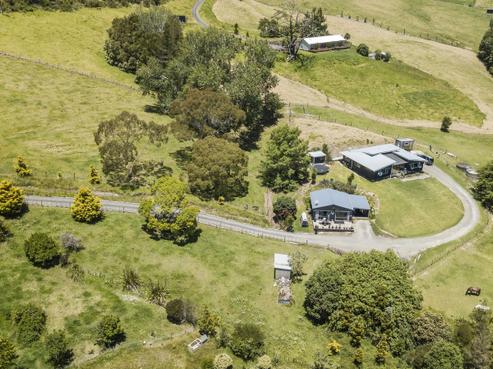 211 Spur Road, Stillwater