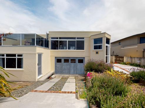65 The Esplanade, Westshore