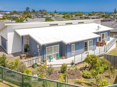 13 Lithgow Drive, Otamatea