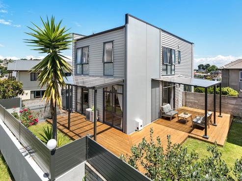 107 Fernhill Way, Oteha