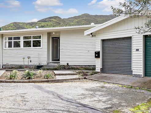 1/14 Astor Street, Karori