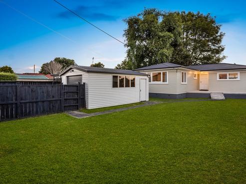 2 Hikurangi Street, Te Atatu Peninsula